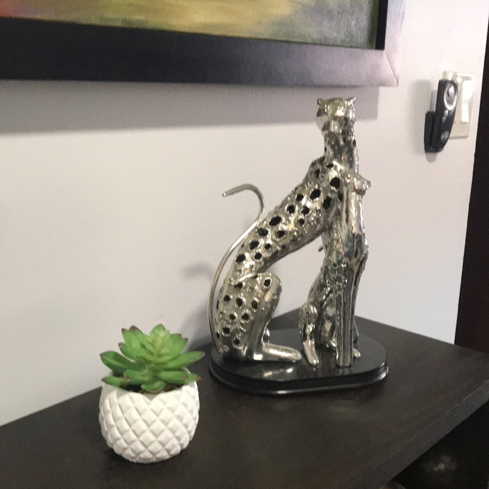 Home Decor - Picture 6 of 8